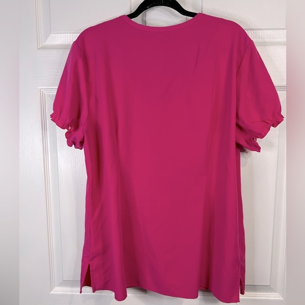 koi Betsey Johnson Blossom Y-Neck Scrub Top - Flamingo Pink - Size XL - Picture 7 of 7